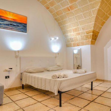 History Station Apartment Brindisi Ngoại thất bức ảnh
