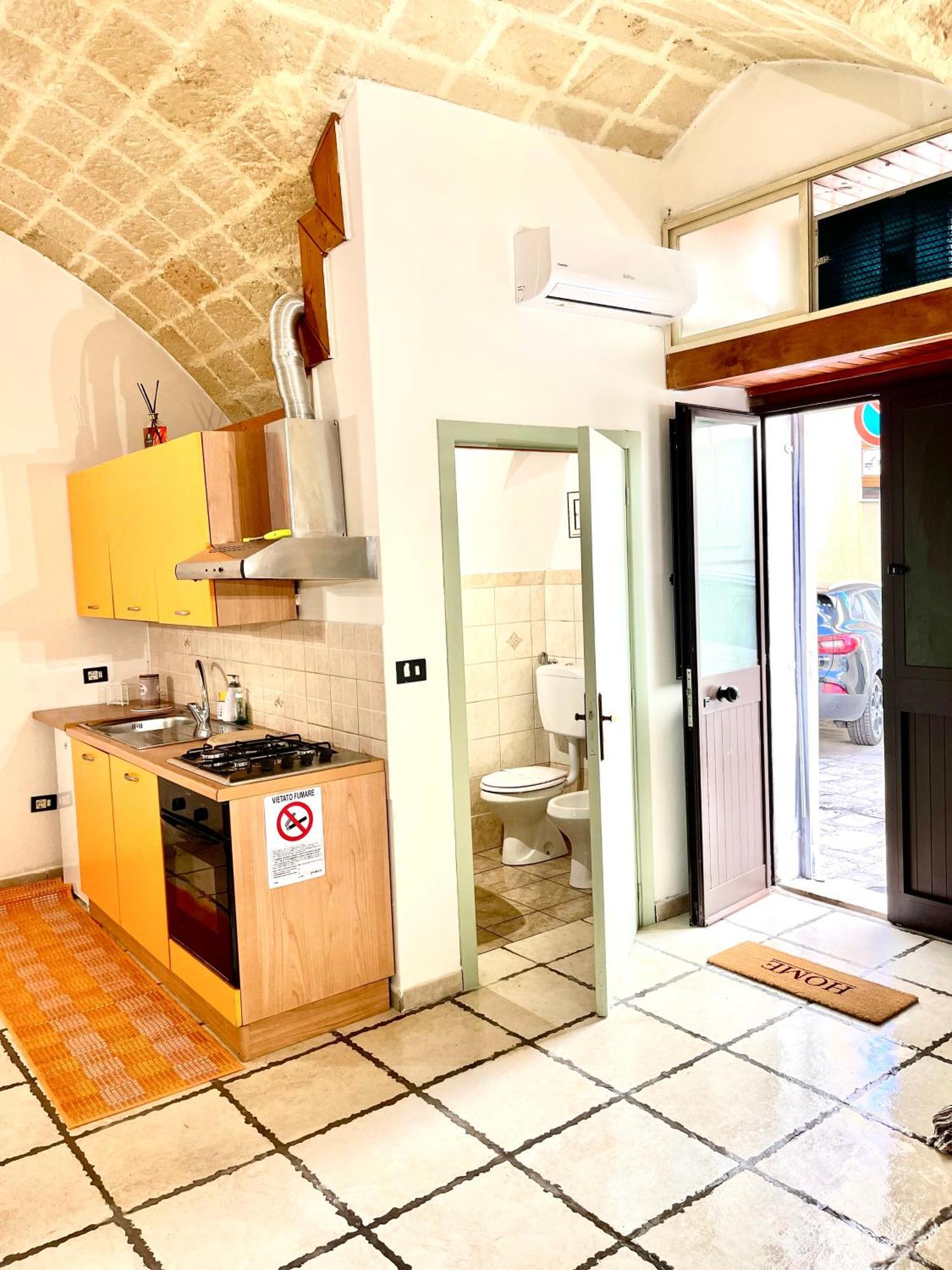 History Station Apartment Brindisi Ngoại thất bức ảnh